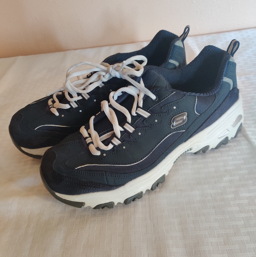 D'lites Skechers